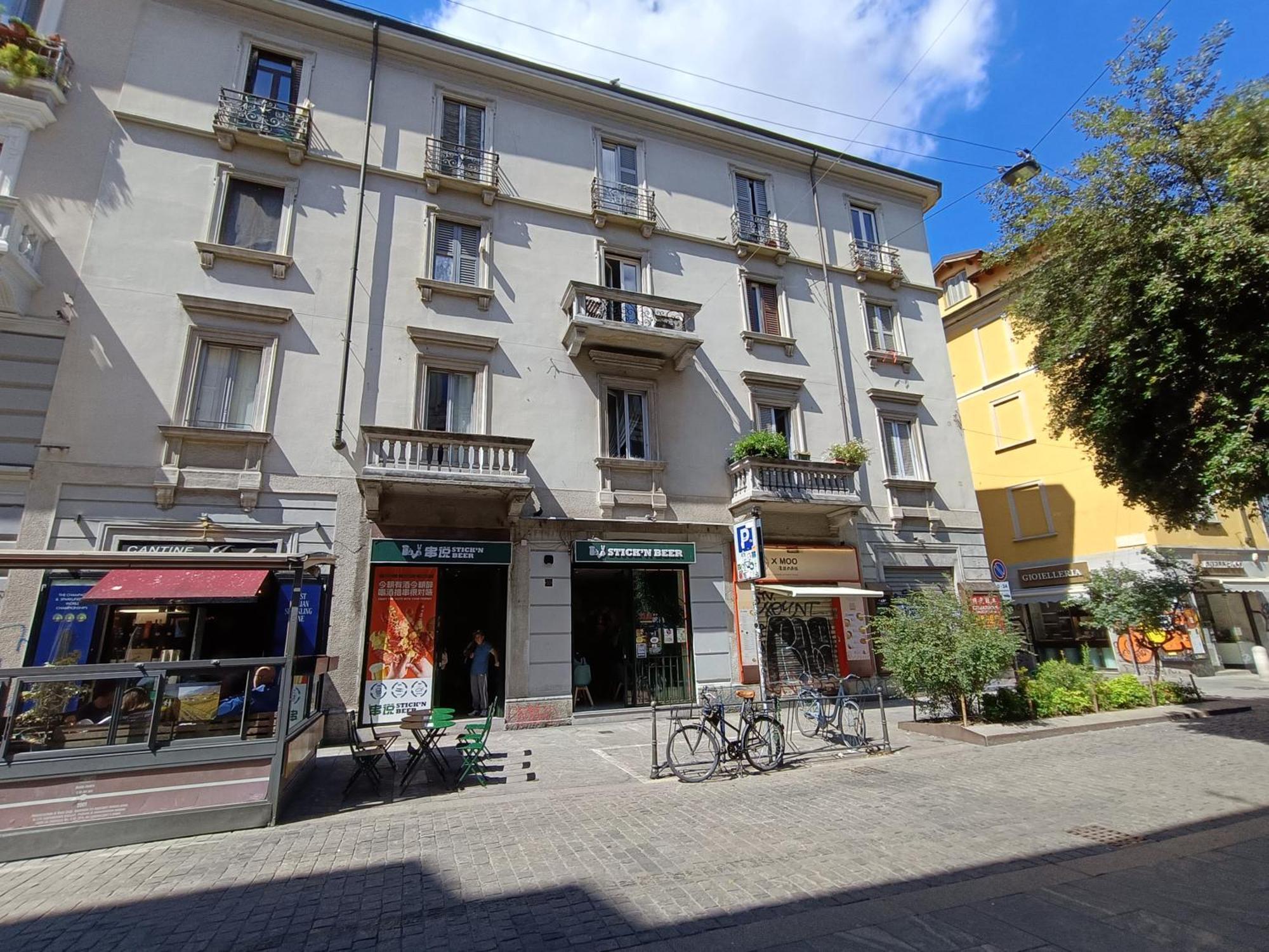 Isola Di Chinatown Bilocale Storico Nel Cuore Di Milano, Comfort E Stile Autentico Con 3 Letti Extra Large Eksteriør billede